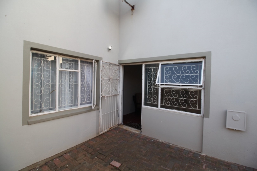 2 Bedroom Property for Sale in Bethelsdorp Eastern Cape